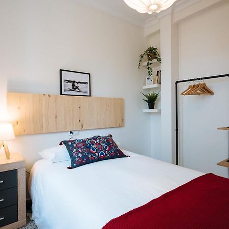 Muro De Los Navarros Suite Apartment Seville Luaran gambar