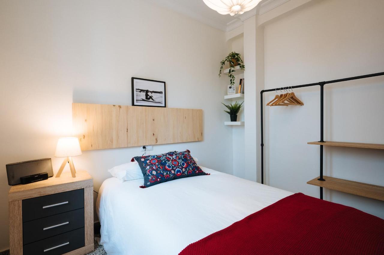 Muro De Los Navarros Suite Apartment Seville Luaran gambar