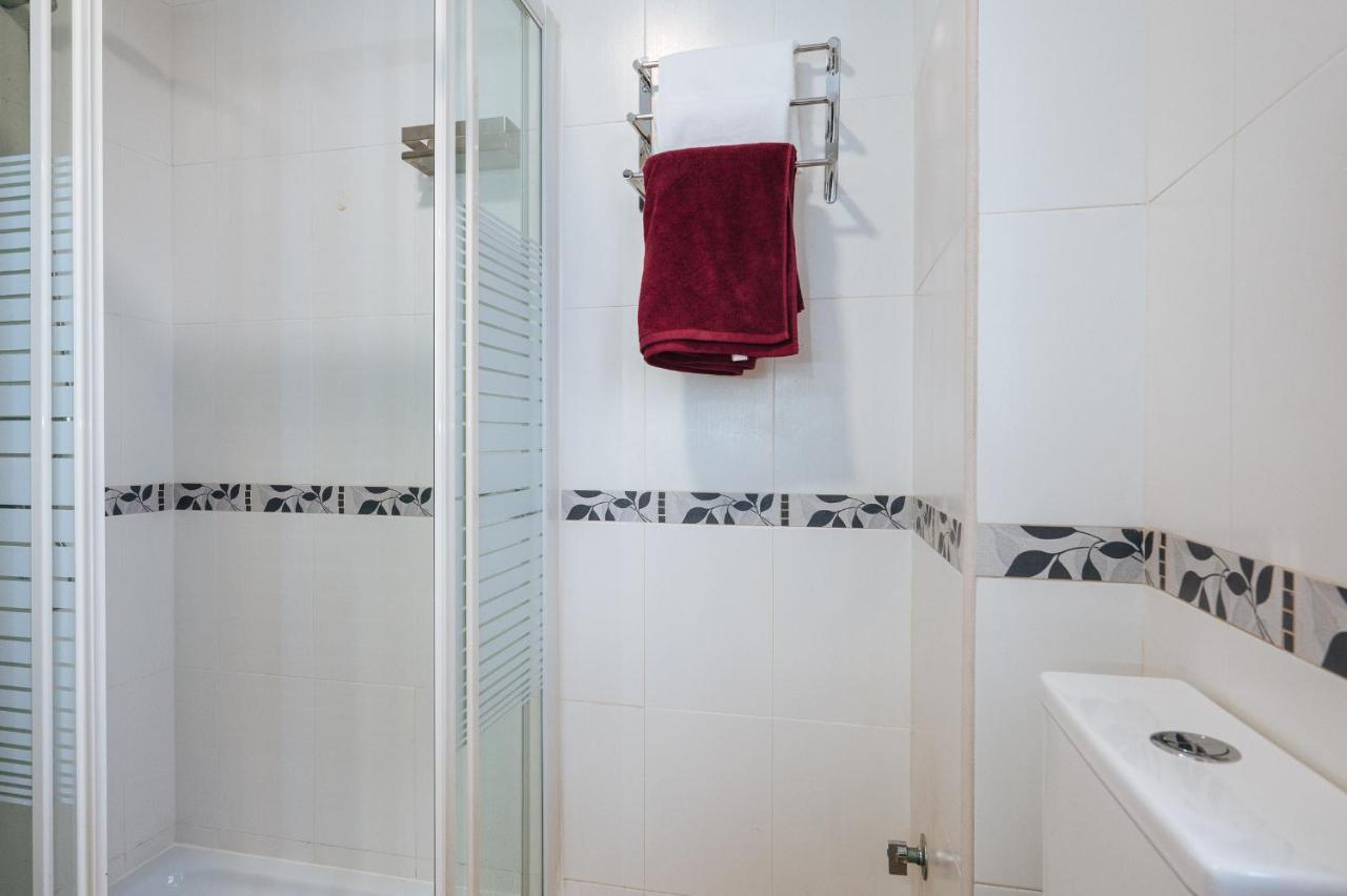 Muro De Los Navarros Suite Apartment Seville Luaran gambar